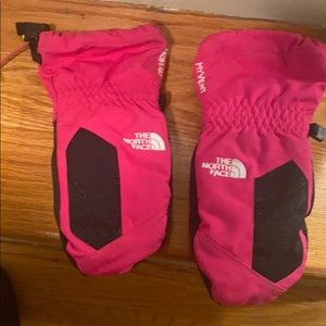 Girls Northface mittens